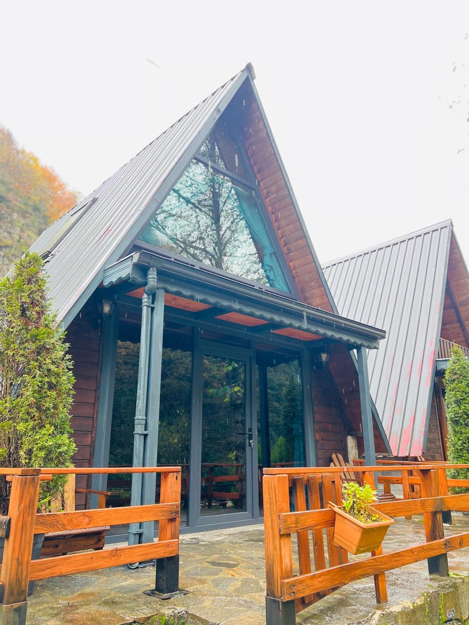 Pula Bungalov Rize Exterior photo